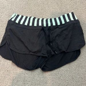 Super comfy lulu shorts! I have a butt and it doesn’t fit in these :/